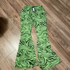 Boohoo green hippy pants size 12 (med-large) they are stretchy